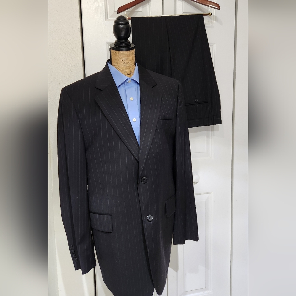 Jack Victor Suit Red Grey Pin striped suit pants 38R Men's Suit jacket 43R